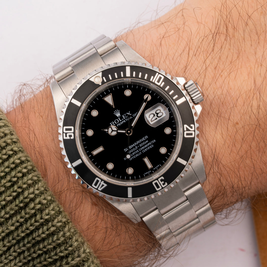 2004 Rolex Submariner Date Ref. 16610 with Box & Papers