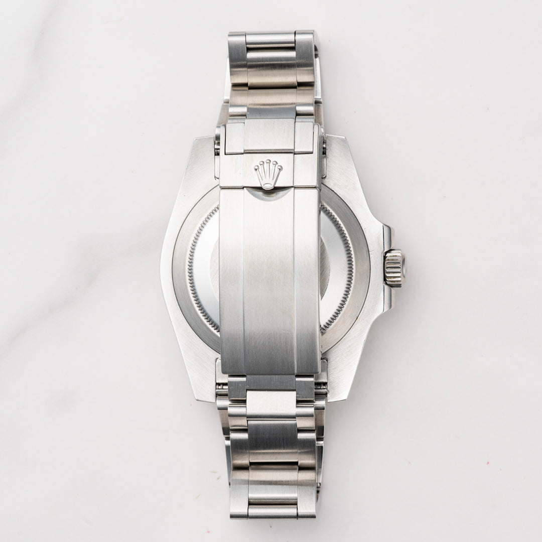 2015 Rolex Submariner Date Ref. 116610LN with Papers