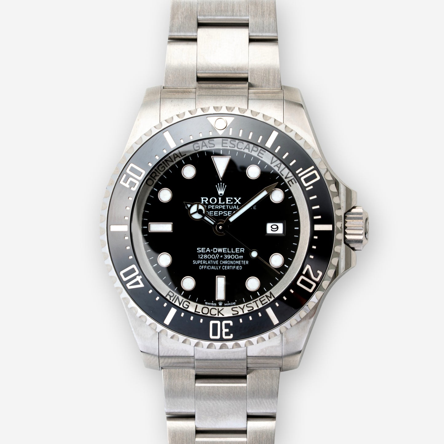 2022 Rolex Seadweller Ref. 126660 with Box & Papers