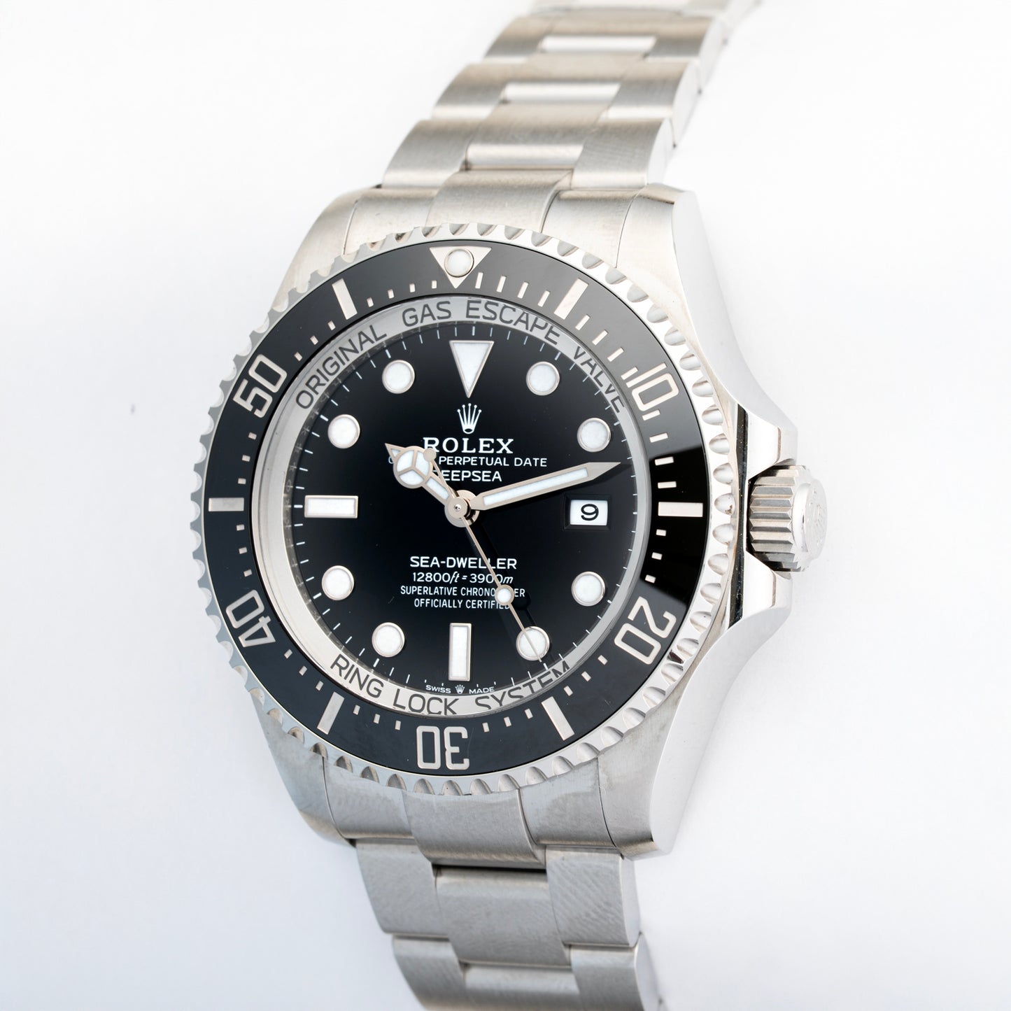 2022 Rolex Seadweller Ref. 126660 with Box & Papers