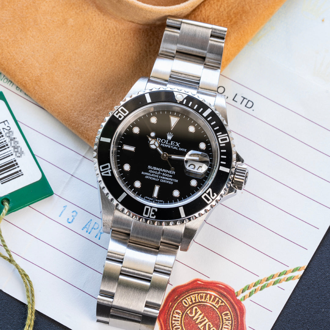 2004 Rolex Submariner Date Ref. 16610 with Box & Papers
