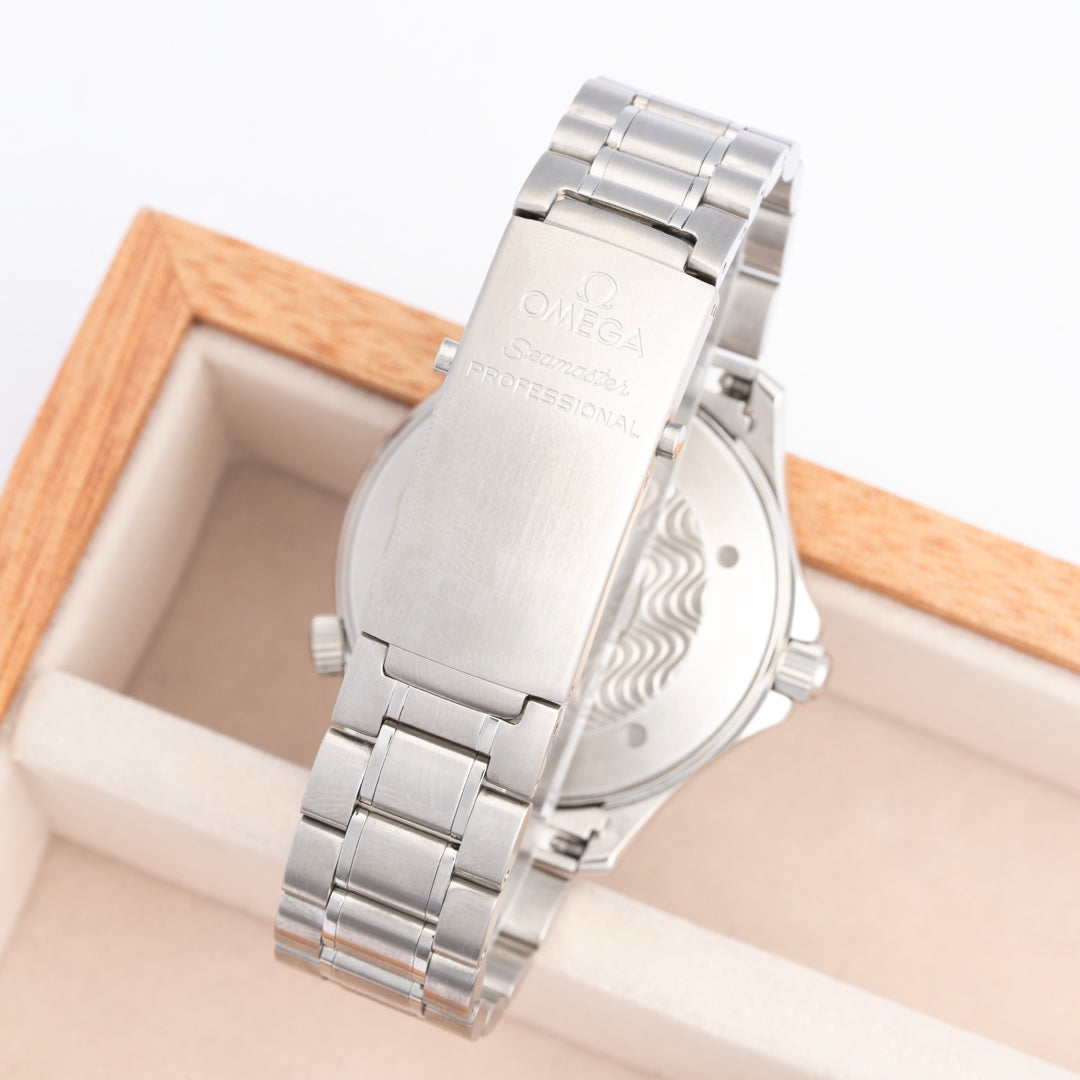 2002 Omega Seamaster Ref. 2254.50 with Box & Papers
